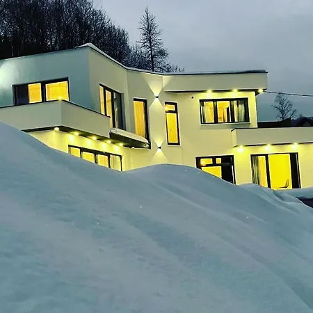 Villa Vila *