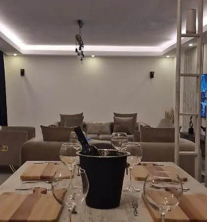 Vila Villa *